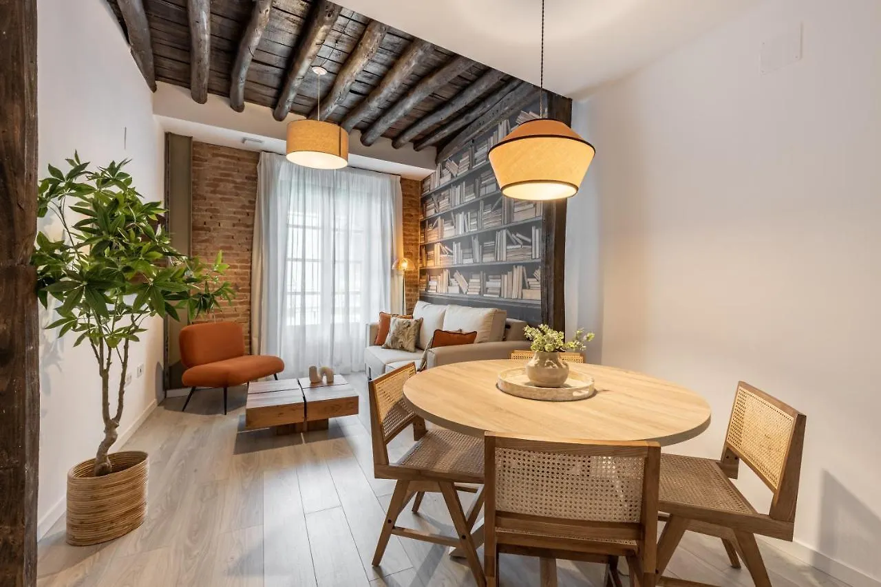 Apartamentos Puerta Elvira Suites 3000 Granada Daire