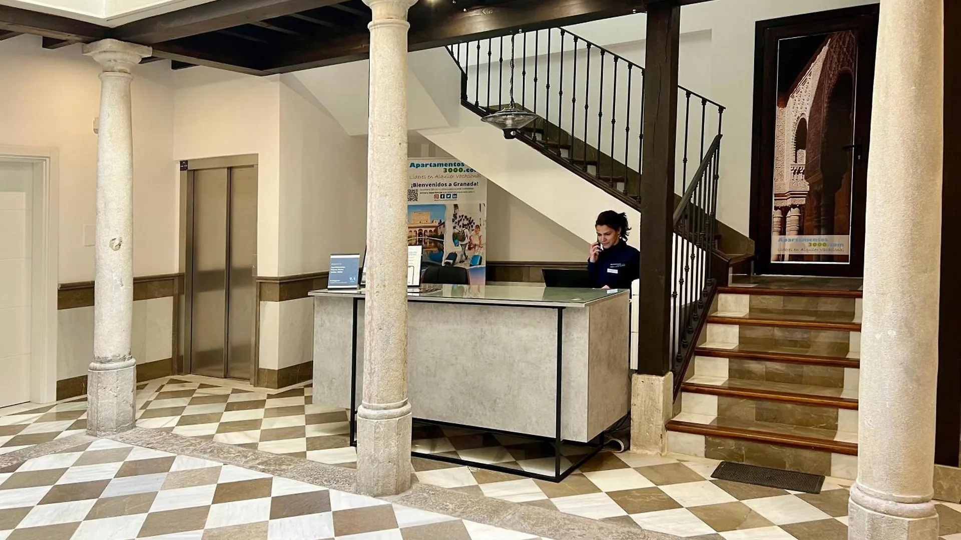 Appartamento Apartamentos Puerta Elvira Suites 3000 Granada Spagna