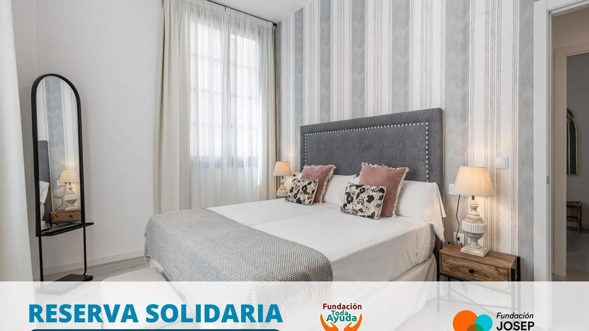 Daire Apartamentos Puerta Elvira Suites 3000 Granada