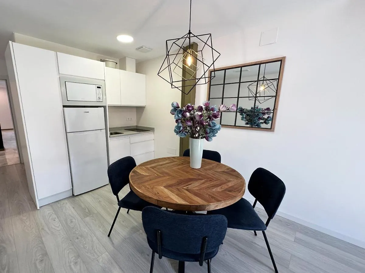 Apartamentos Puerta Elvira Suites 3000 Granada